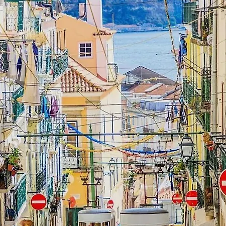 Bica